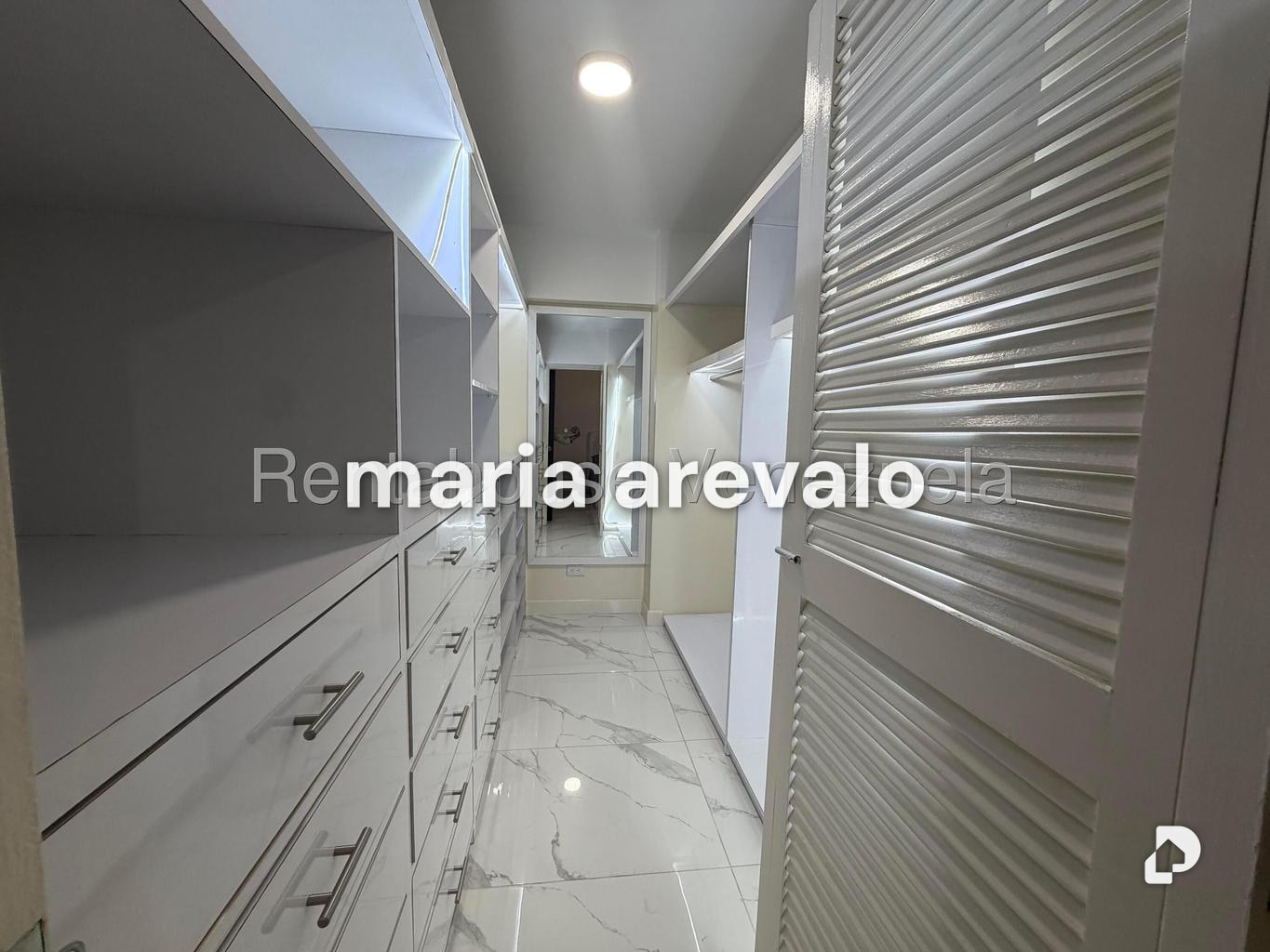 Apartamento en Chuao, Caracas – 14