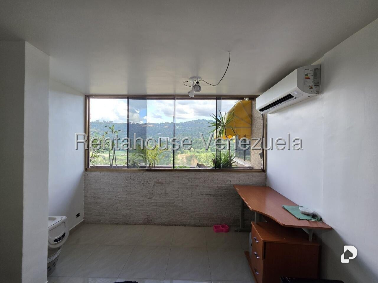 Apartamento en Macaracuay, Caracas – 24