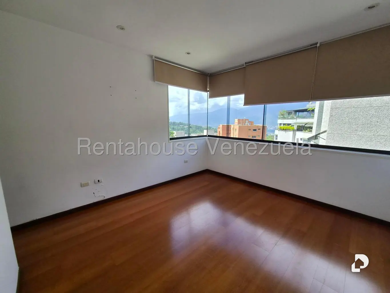 Apartamento en Los Naranjos (del Cafetal), Caracas – 30
