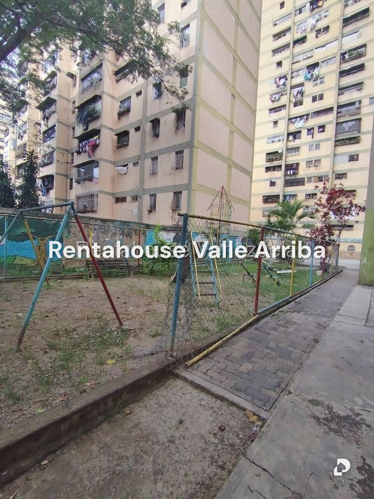 Apartamento en Caricuao, Caracas – 18