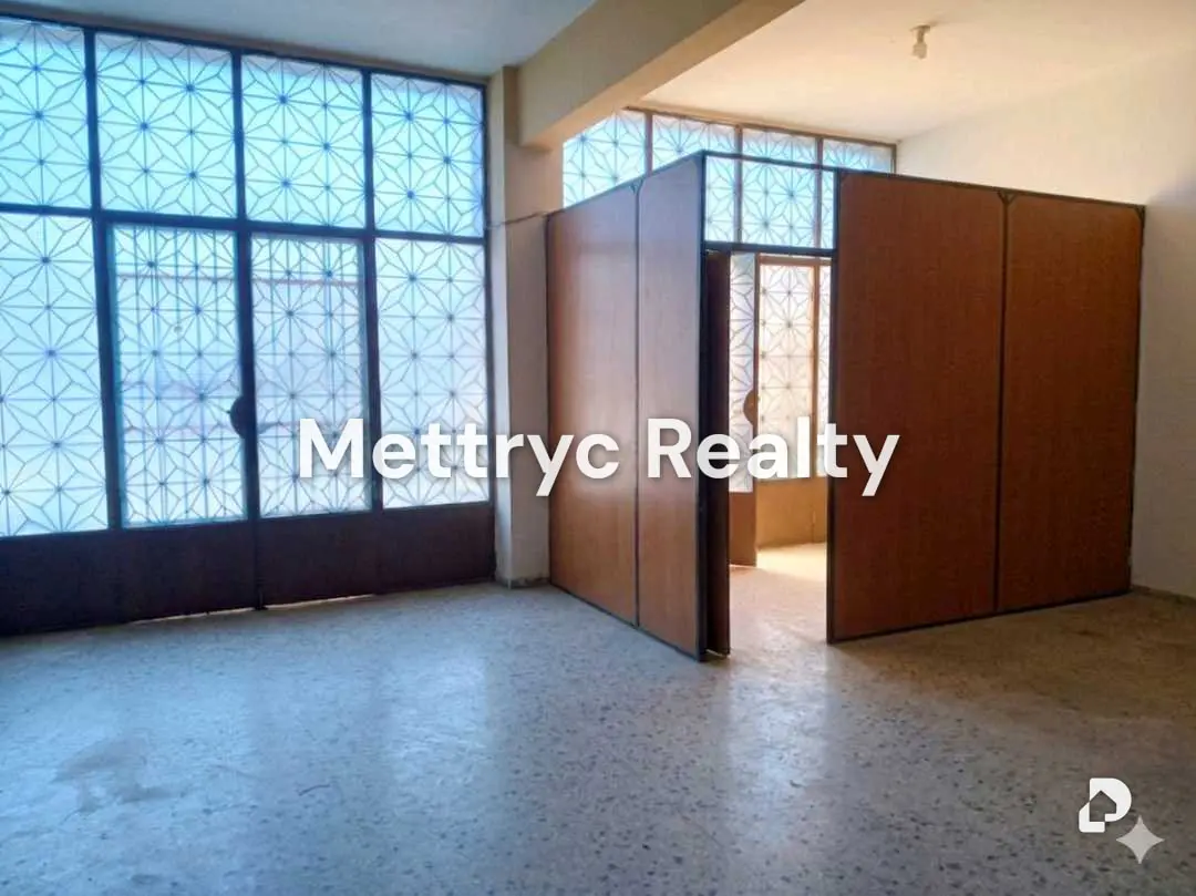 Local comercial en Casco San Blas, Valencia – 10