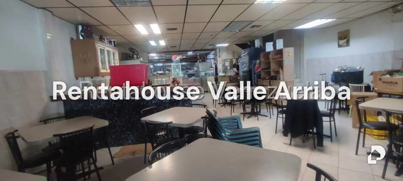 Local comercial en La Urbina, Caracas – 13