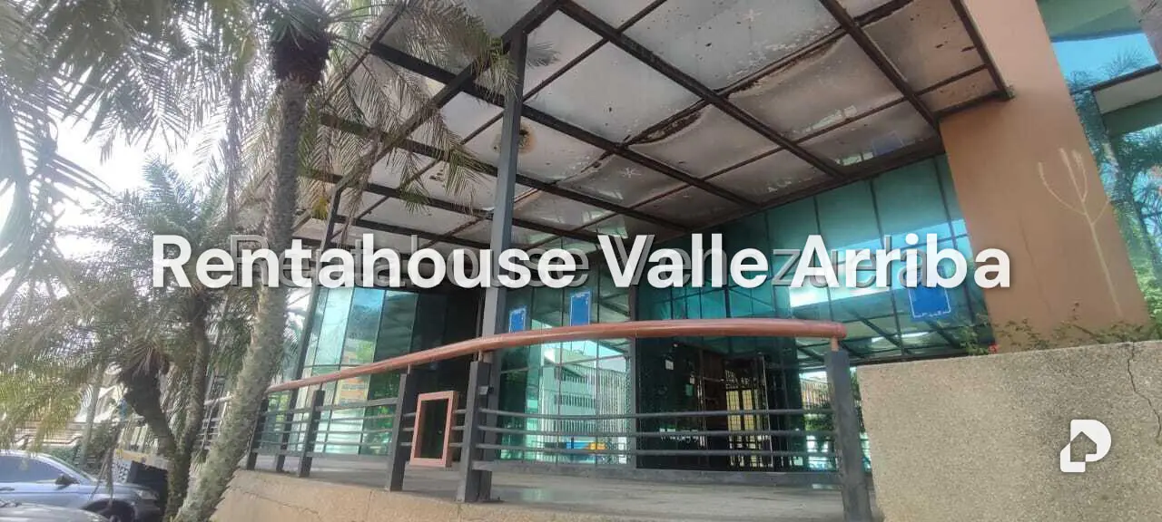 Local comercial en La Urbina, Caracas – 3