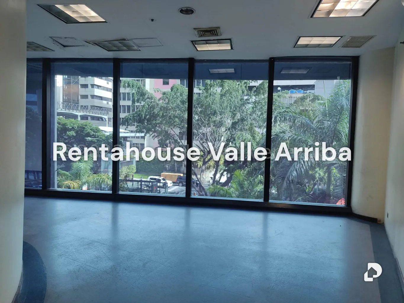 Local comercial en El Rosal, Caracas – 13