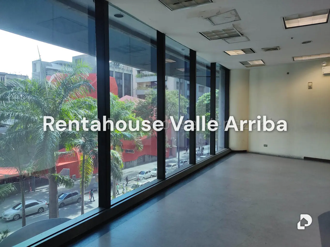 Local comercial en El Rosal, Caracas – 14