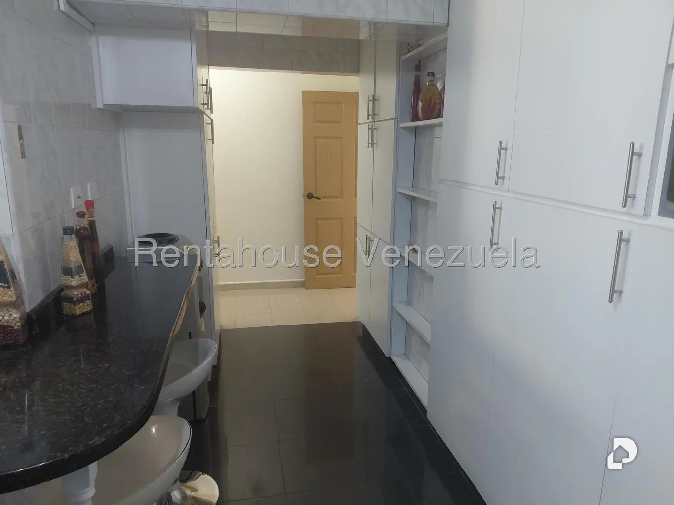 Apartamento en Alto Prado, Caracas – 14