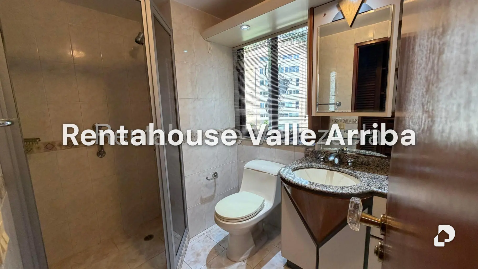 Apartamento en Los Chorros, Caracas – 18