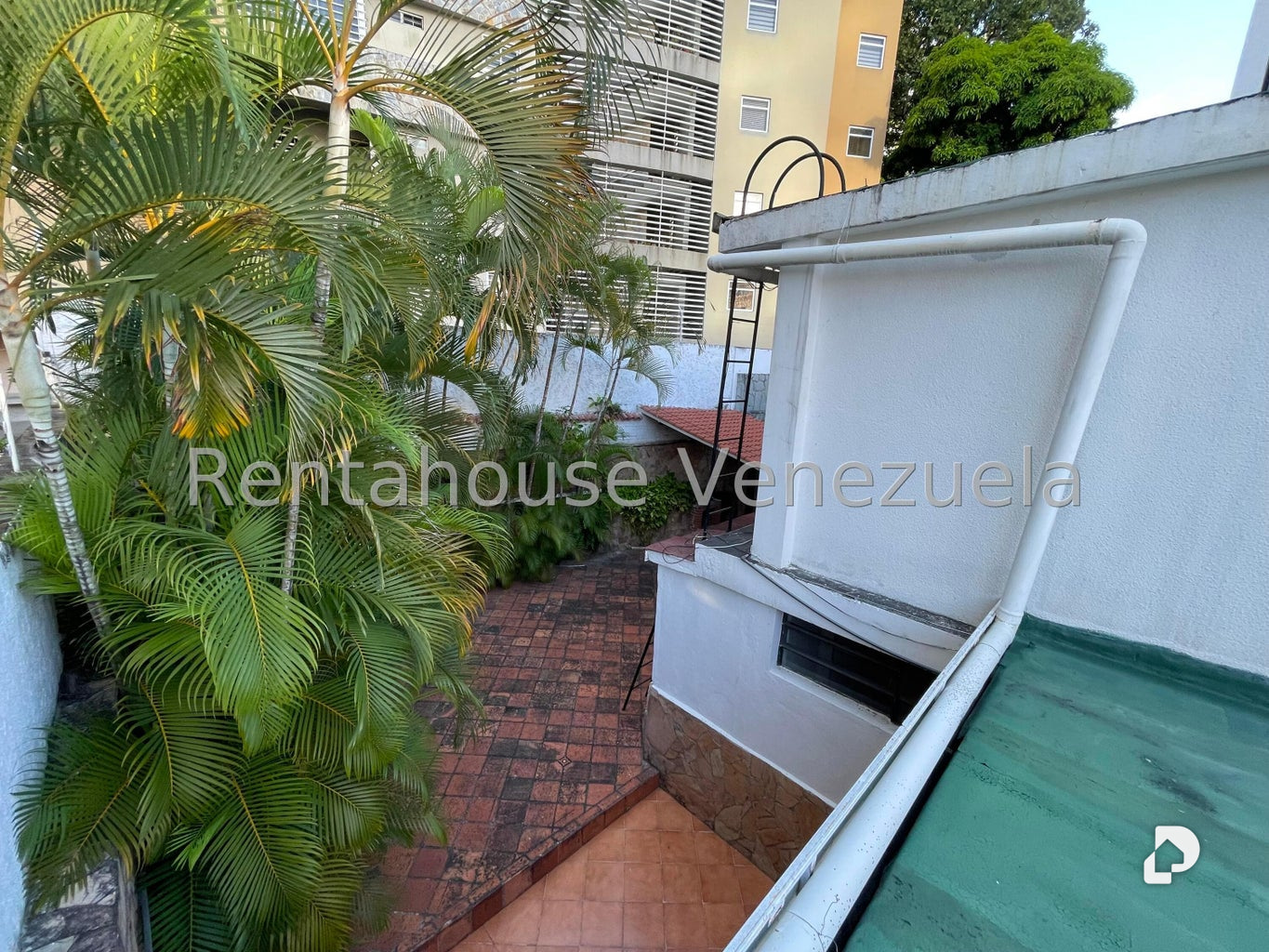 Land in Los Naranjos de las Mercedes, Caracas – 29
