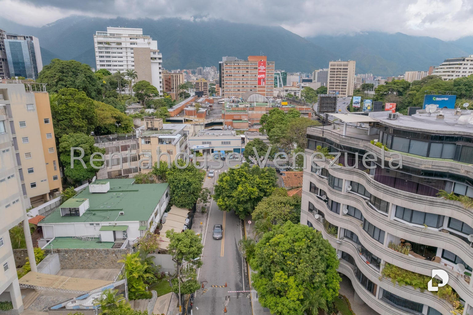 Land in Los Naranjos de las Mercedes, Caracas – 4