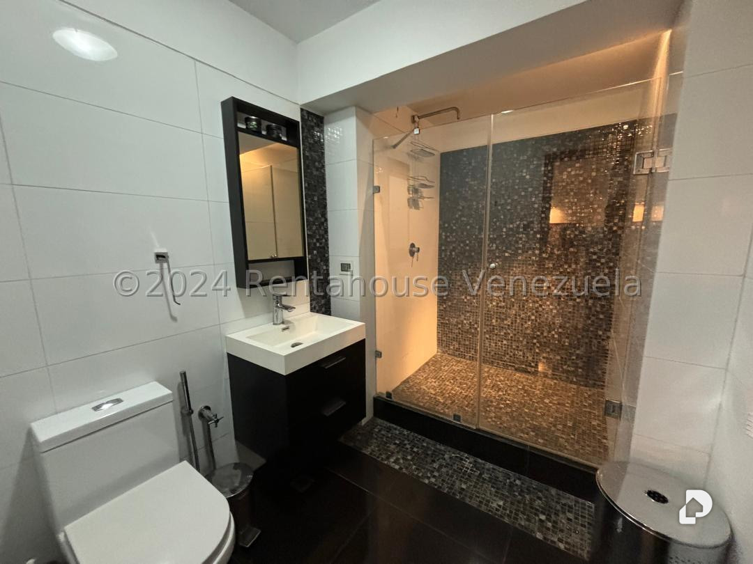 Apartamento en Las Mercedes, Caracas – 20