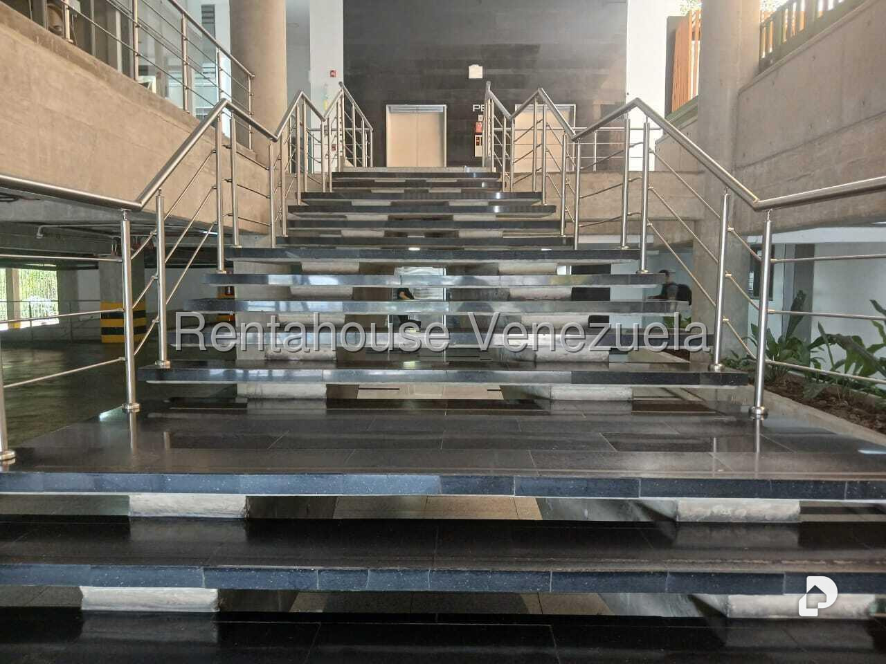 Local comercial en La Trinidad, Caracas
