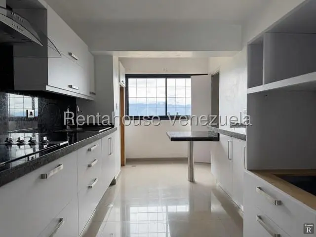 Apartment in Prados del Este, Caracas - 1