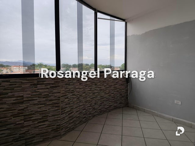 Penthouse en Los Caobos, Valencia – 10