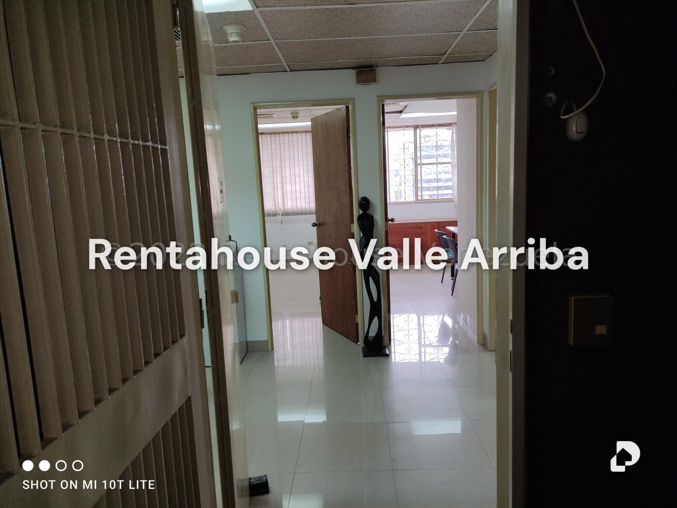 Local comercial en Sabana Grande, Caracas – 26