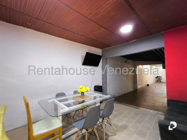 Casa en Valencia – 17