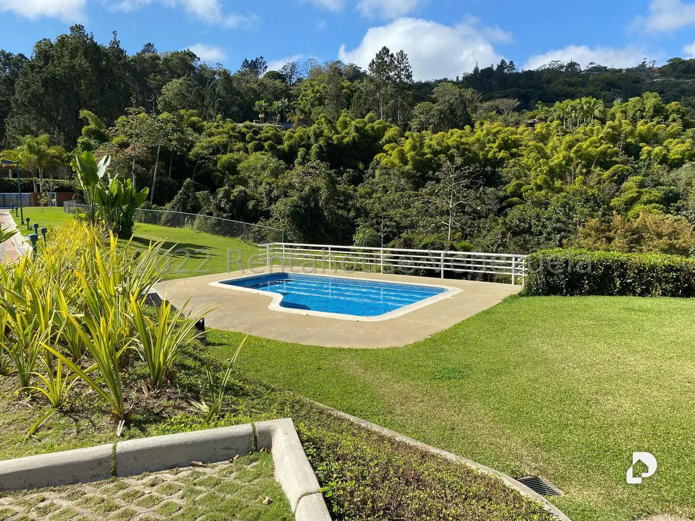 Apartamento en Oripoto, Caracas – 20