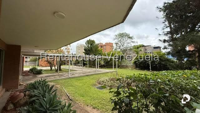 Apartamento en Los Naranjos (del Cafetal), Caracas – 2