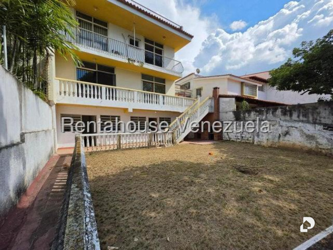 Casa en Macaracuay, Caracas – 13