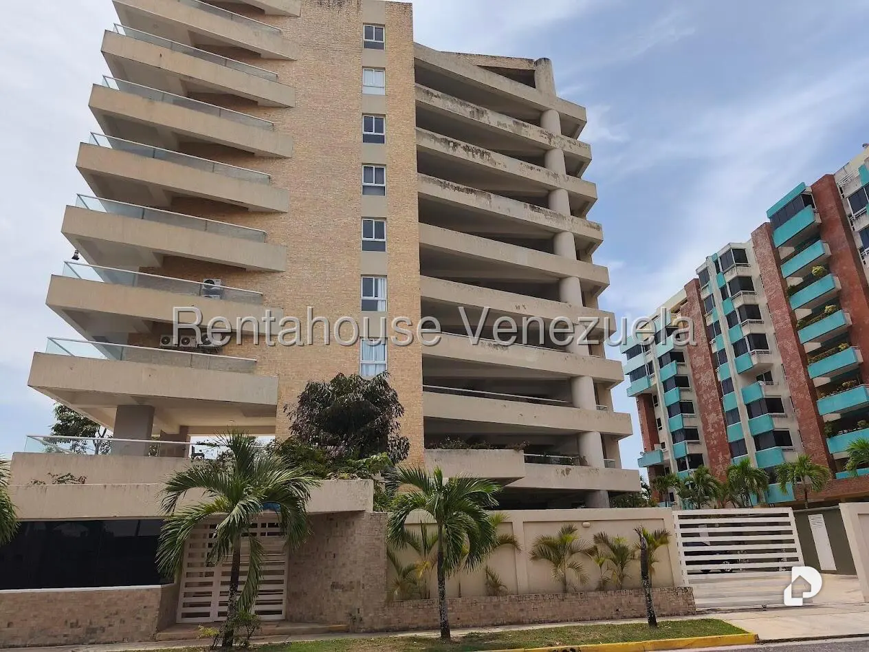 Apartamento en Puerto Encantado, Higuerote – 1