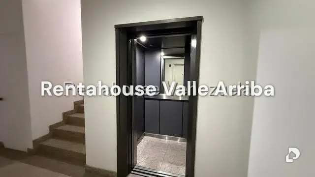 Apartment in Valle Arriba, Caracas – 12