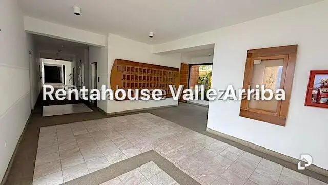 Apartment in Valle Arriba, Caracas – 2