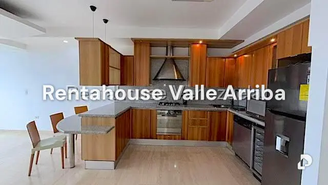 Apartment in Valle Arriba, Caracas – 6