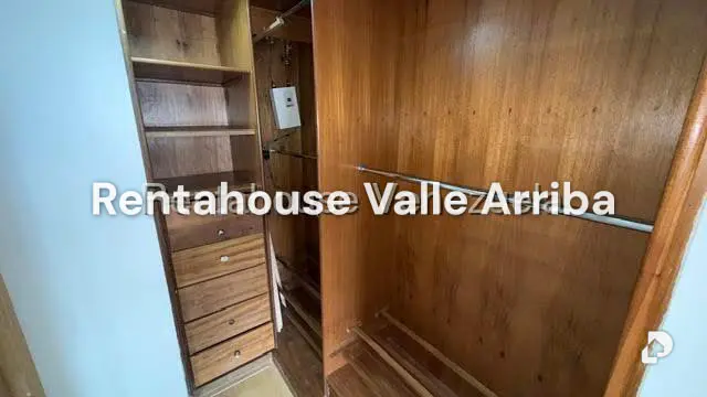 Apartment in Valle Arriba, Caracas – 9