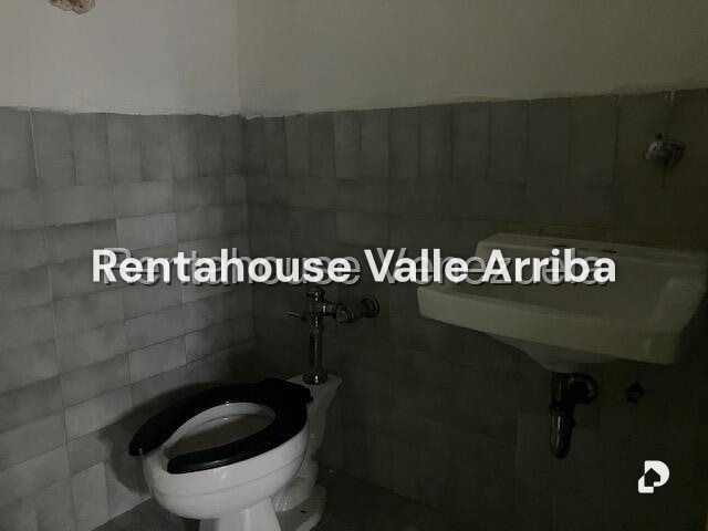 Local comercial en Parroquia Catedral, Caracas – 14