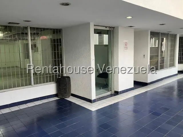 Commercial space in Caracas - 1