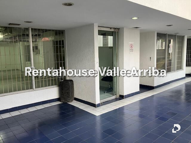 Local comercial en Parroquia Catedral, Caracas – 1