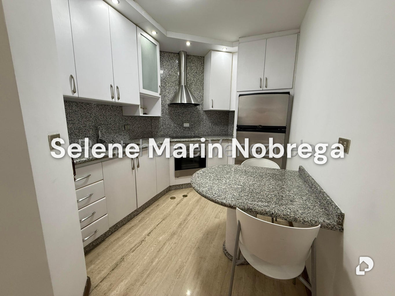 Apartamento en Campo Alegre, Caracas – 22