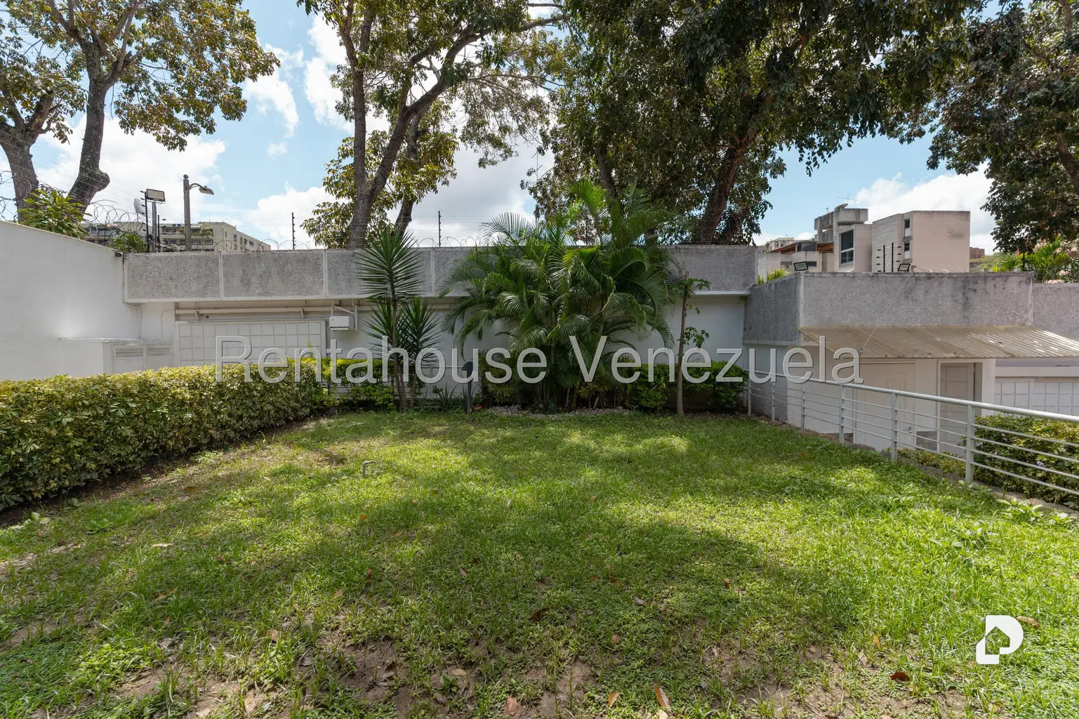 Casa en Santa Fe Norte, Caracas – 7