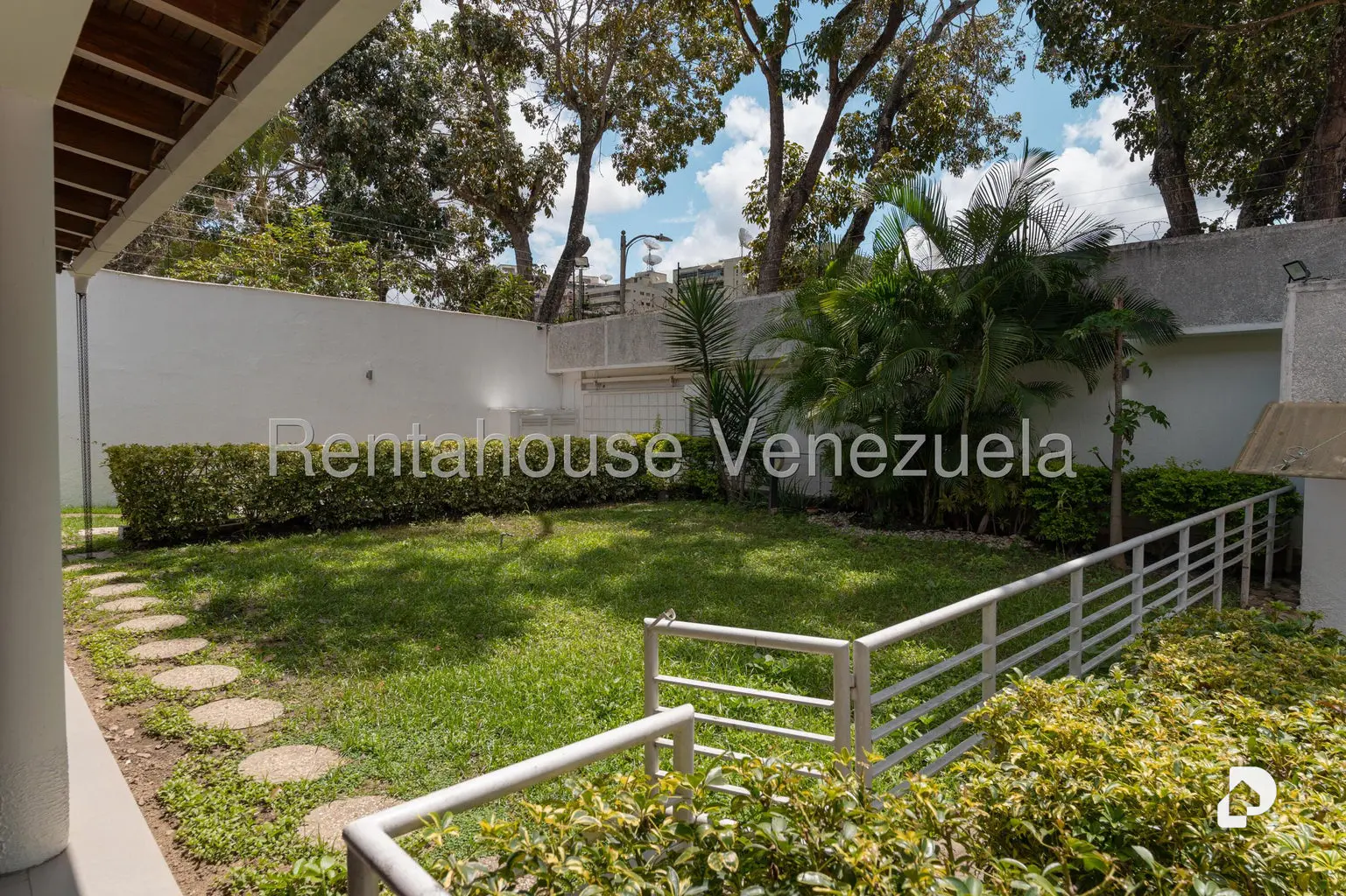 Casa en Santa Fe Norte, Caracas – 3