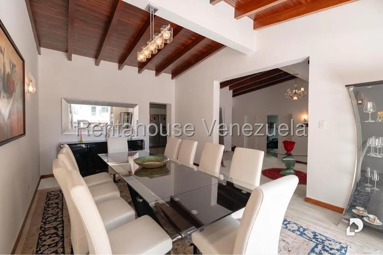 Casa en Santa Fe Norte, Caracas – 12