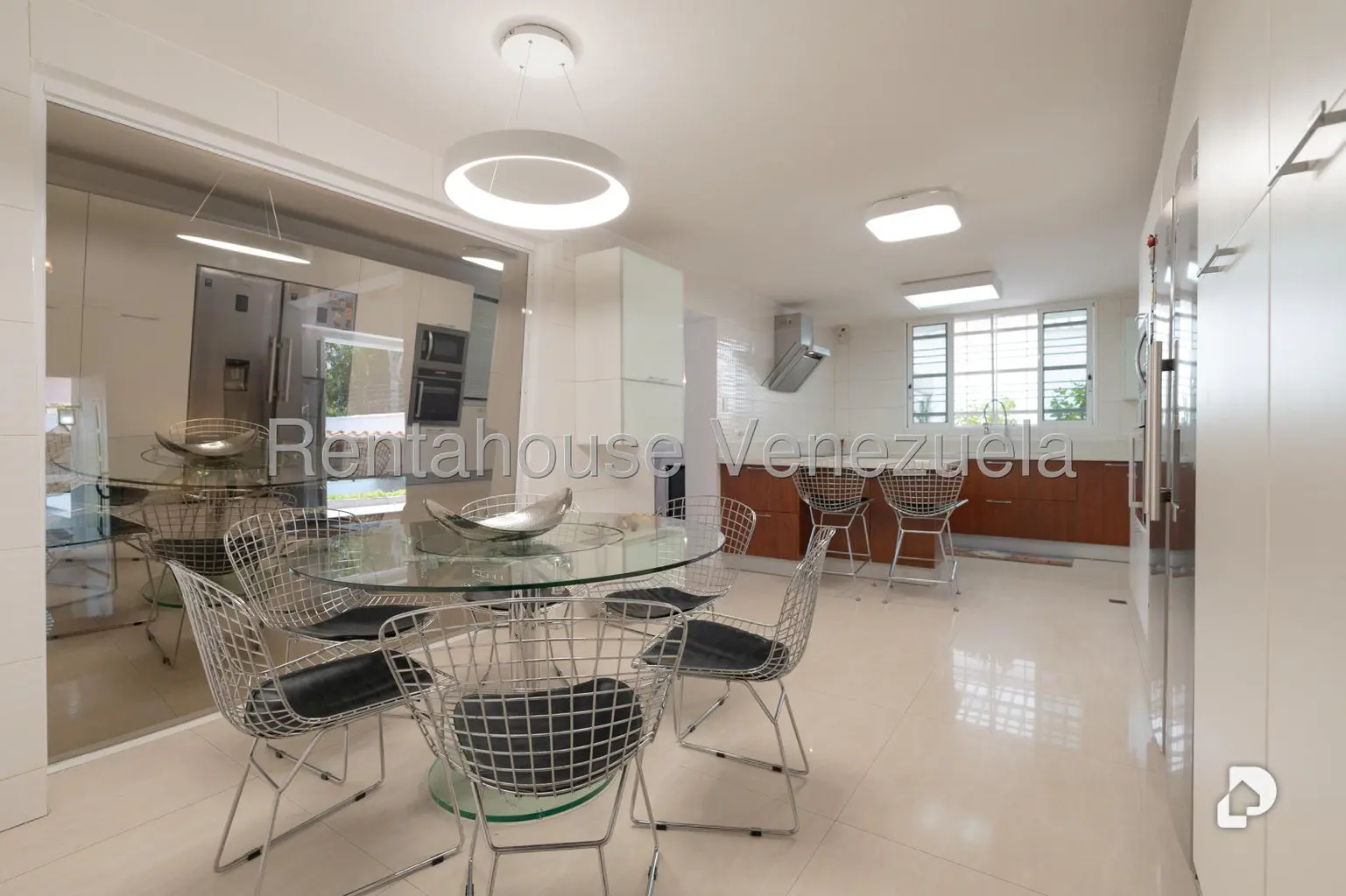 Casa en Santa Fe Norte, Caracas – 17