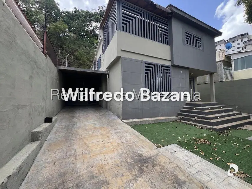 Casa en Colinas de Las Acacias, Caracas – 3
