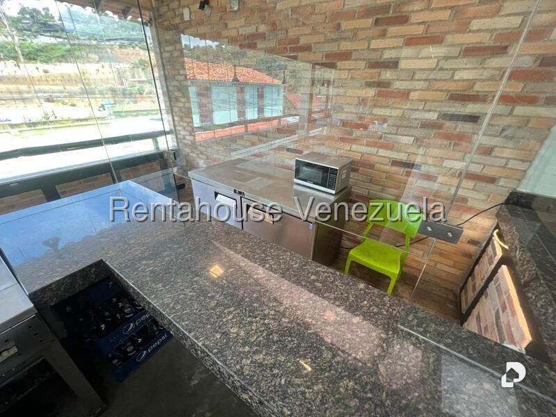 Local comercial en El Hatillo, Caracas – 27