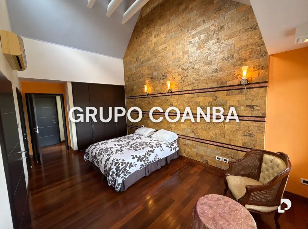 Casa en La Lagunita, Caracas – 17