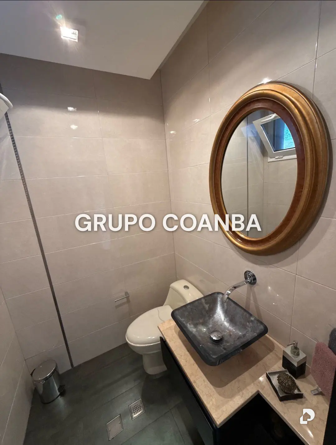 Casa en La Lagunita, Caracas – 10