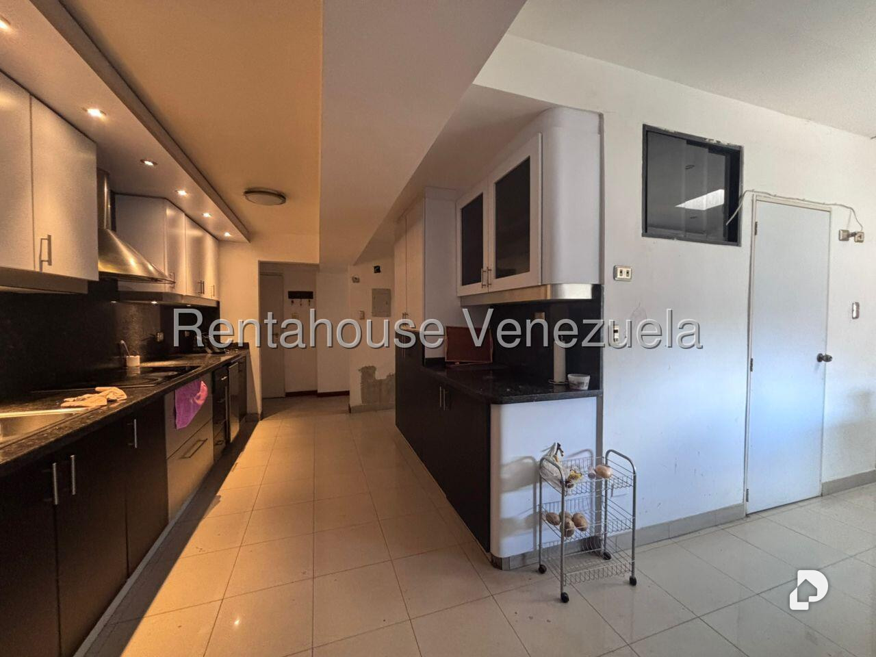 Apartamento en Terrazas del Ávila, Caracas – 14