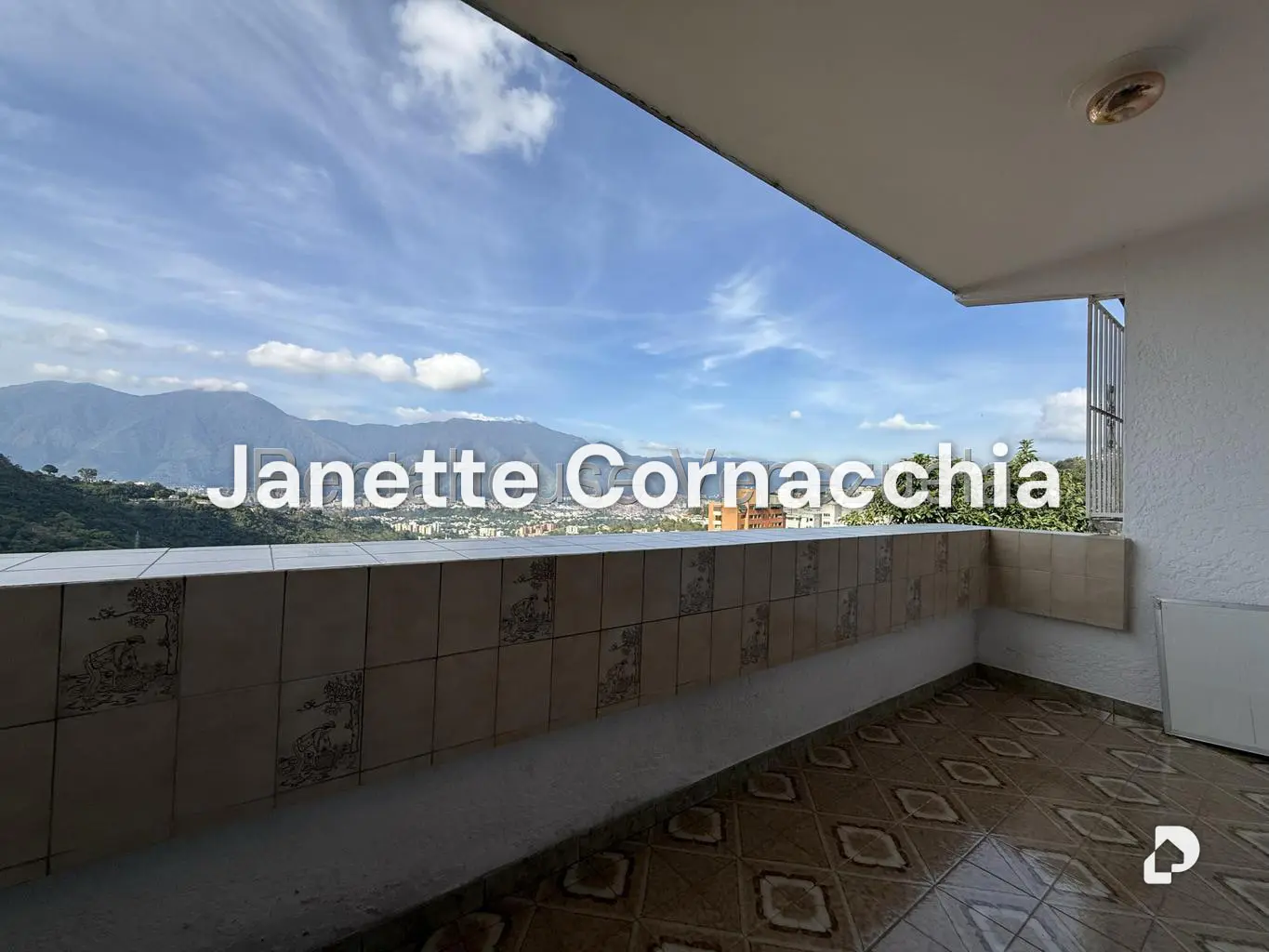 Casa en Los Naranjos (del Cafetal), Caracas – 25
