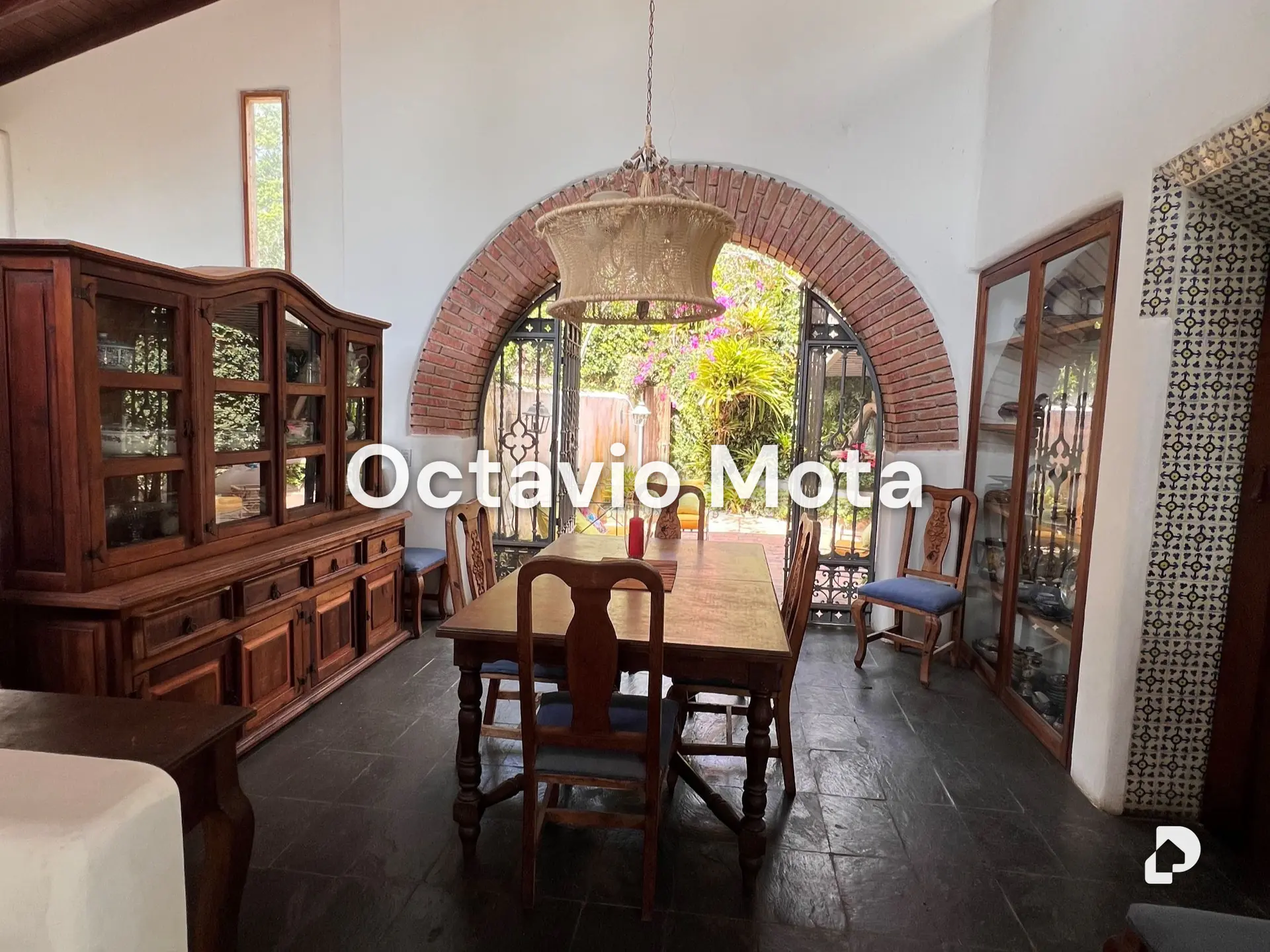 Casa en Oripoto, Caracas – 8