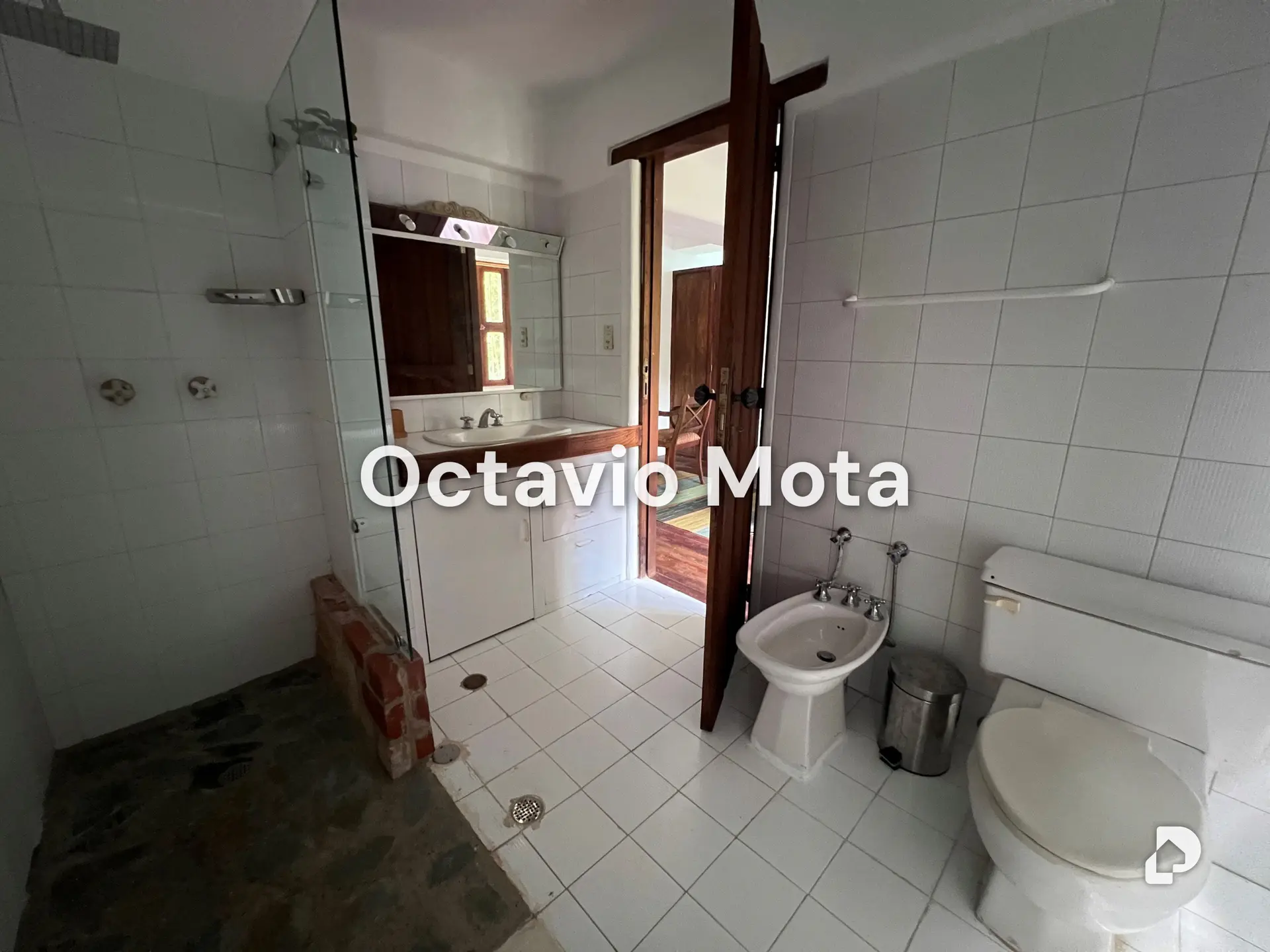 Casa en Oripoto, Caracas – 14