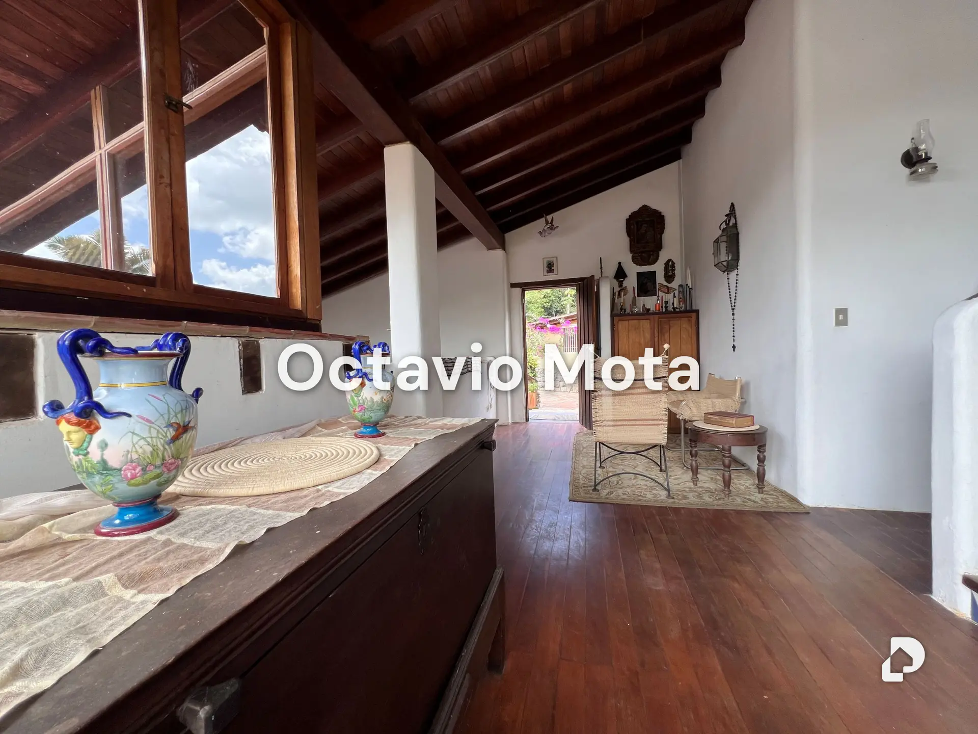 Casa en Oripoto, Caracas – 15