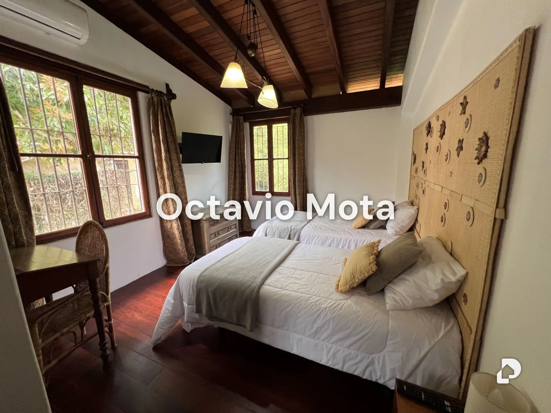 Casa en Oripoto, Caracas – 16