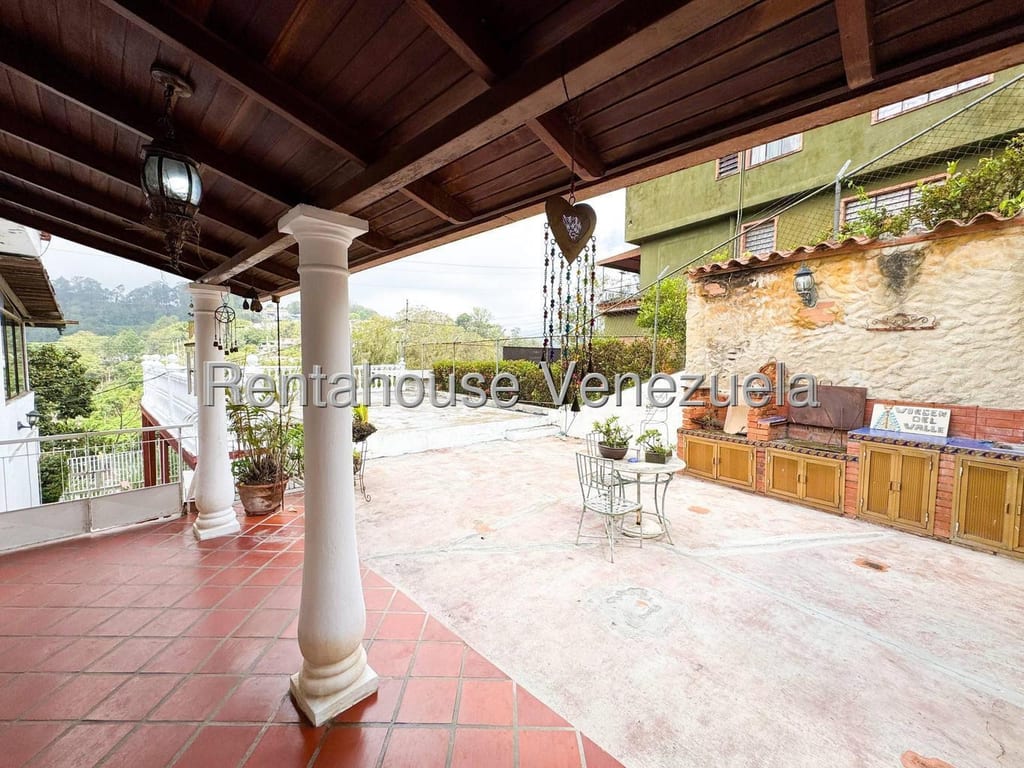 Casa en San Antonio de Los Altos - 1