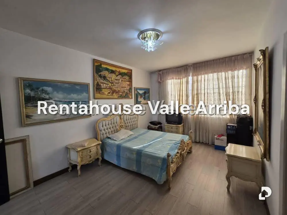 Casa en Vista Alegre, Caracas – 24