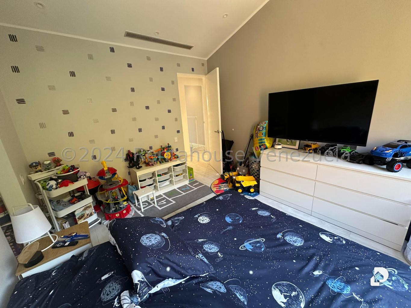 Apartamento en Lomas de La Alameda, Caracas – 30
