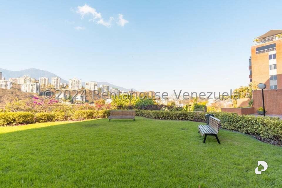 Apartamento en Lomas de La Alameda, Caracas – 3