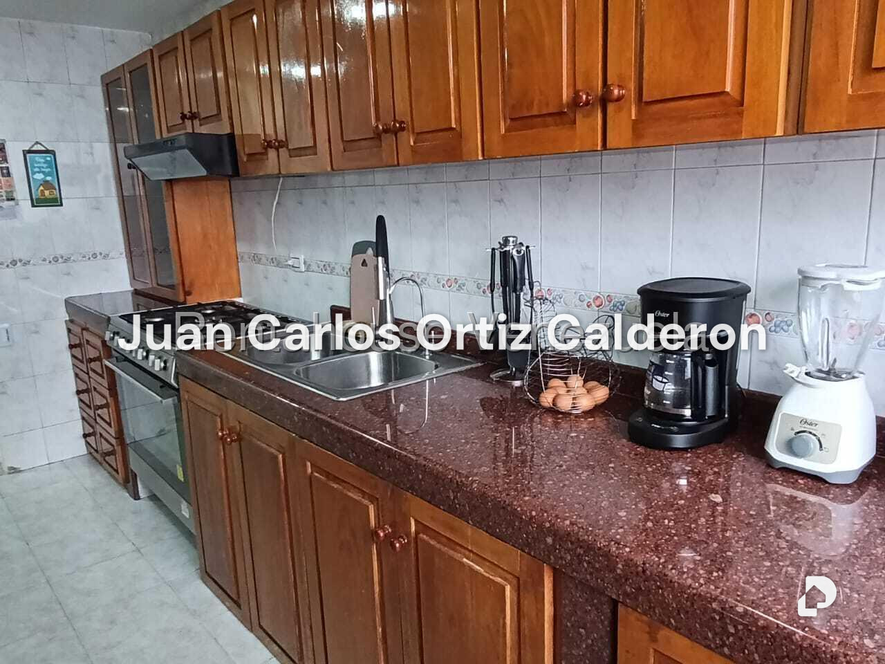Apartamento en Parque Central, Caracas – 11